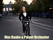  Max Raabe und Palast Orchester vom 18-28.02.2016 im Deutschen Theater (©Foto: Marcus Höhn)